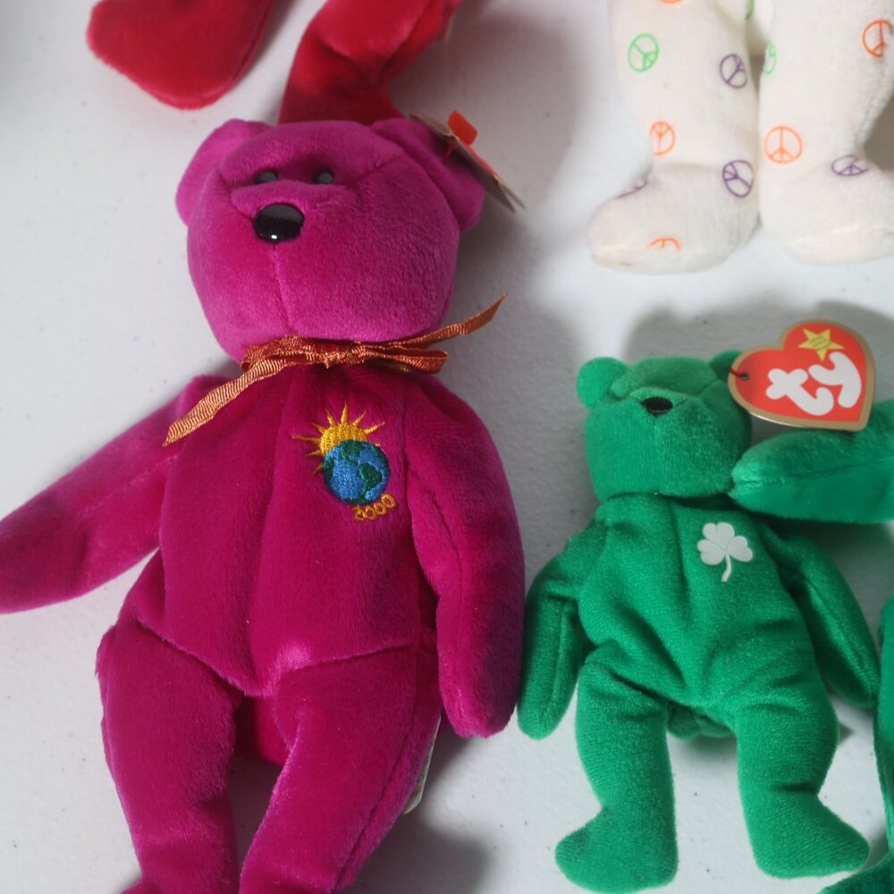 Ty Beanie Babies Lot of 6 Bears Erin Valentina Fuzz Millennium Hardrock Cafe Chi - Picture 5 of 6